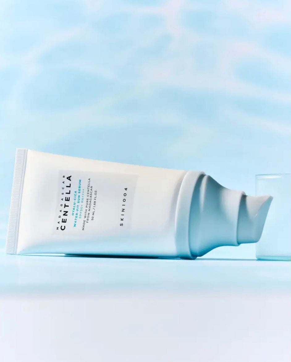 Skin1004 Sérum Solaire Hyalu‑Cica Water-Fit : Centella + Hydratation – 15/50/100 ml