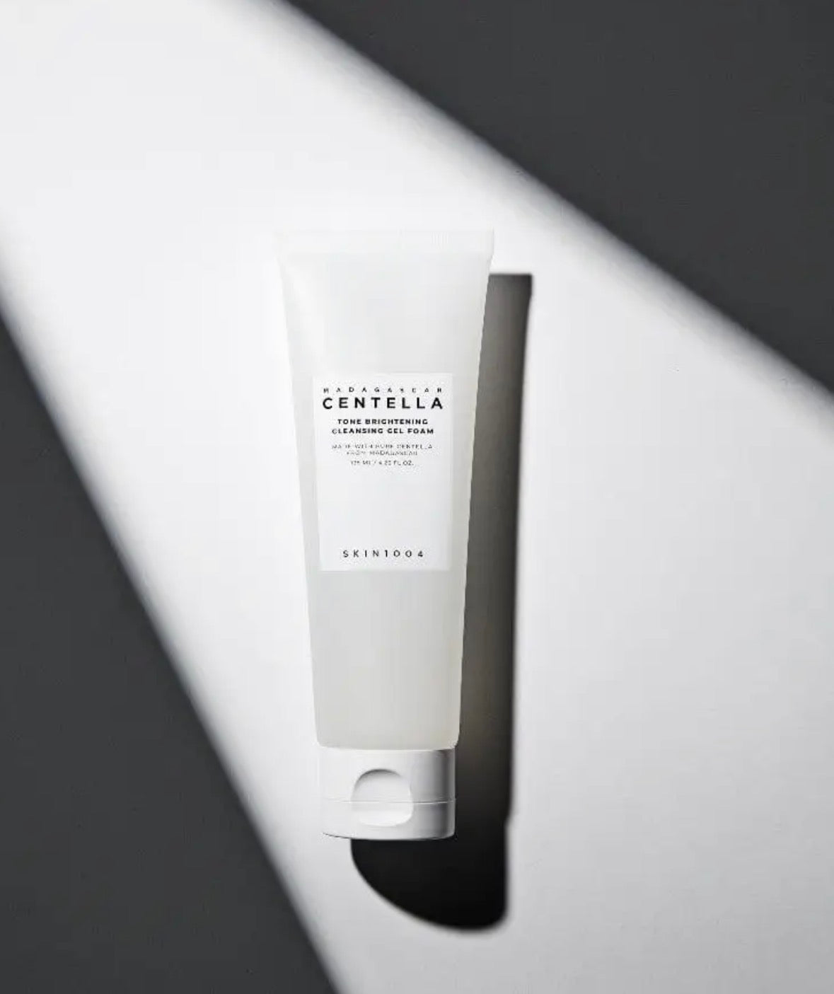 Skin1004 Mousse Nettoyante Éclaircissante du Teint : Centella + Effet Éclat – 125 ml