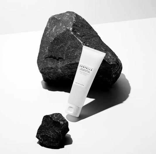 Skin1004 Mousse Nettoyante Éclaircissante du Teint : Centella + Effet Éclat – 125 ml