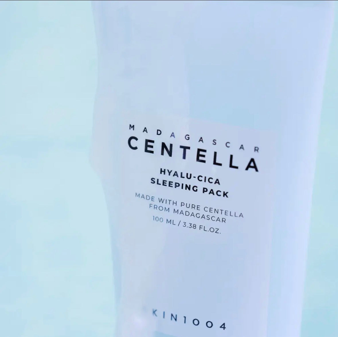 Skin1004 Masque de Nuit Hyalu-Cica : Centella + Hydratation Intense – 30 / 100 ml